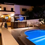 فيلة D View 4 *