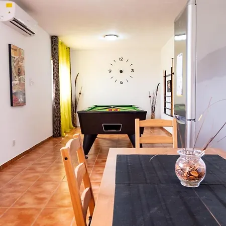 וילה D View 4 מליאהה