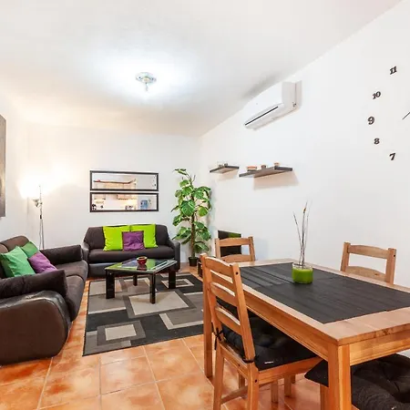 D View 4 מליאהה